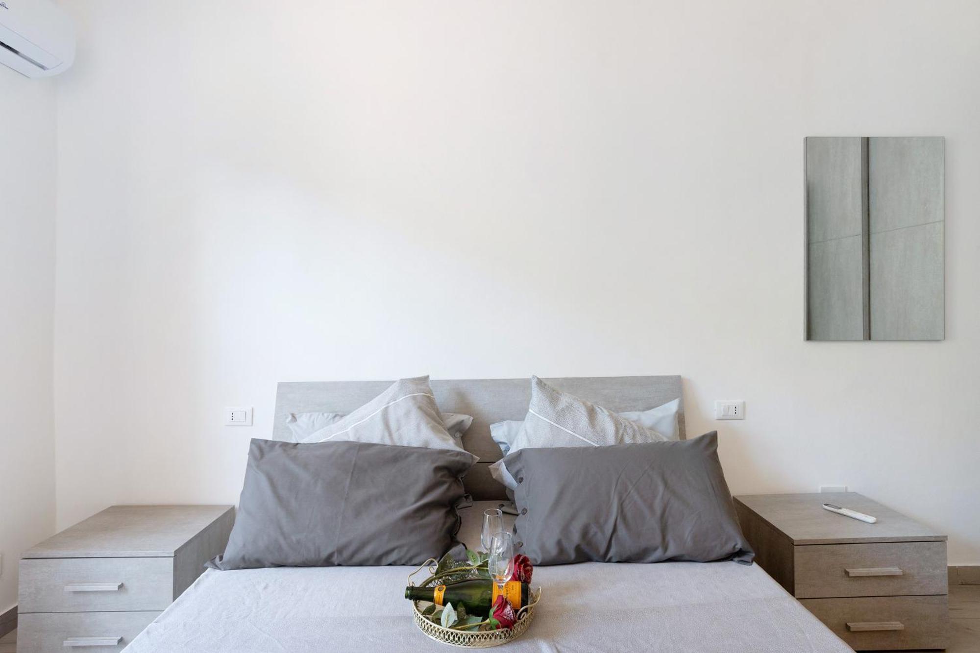 Grecale Apartment ลาสเปเซีย ภายนอก รูปภาพ