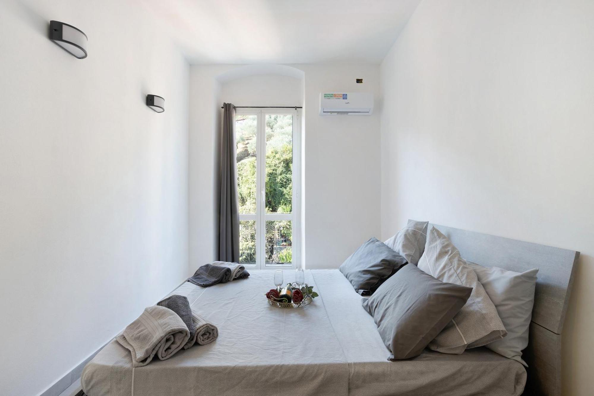 Grecale Apartment ลาสเปเซีย ภายนอก รูปภาพ